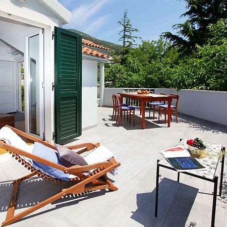 Superb penthouse Luna Apartment Bol Exterior foto